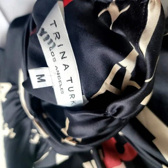 Trina Turk silk blouse M - Picture 4 of 4